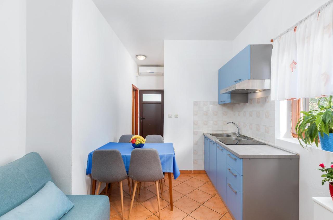 Center Of Fazana Apartments Katarina المظهر الخارجي الصورة